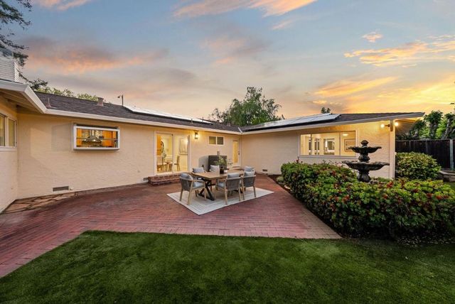 3397 Ivan Way, Mountain View, CA 94040