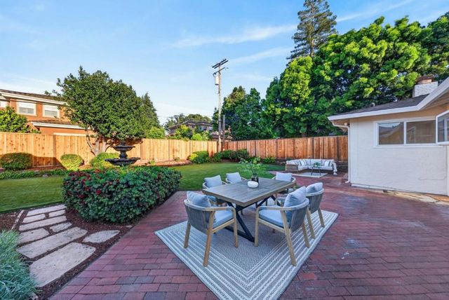 3397 Ivan Way, Mountain View, CA 94040