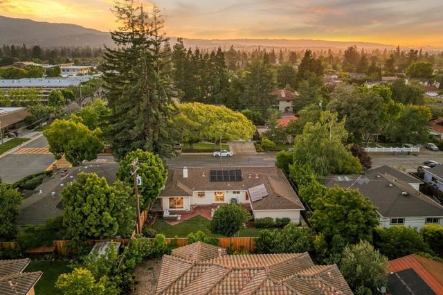 3397 Ivan Way, Mountain View, CA 94040