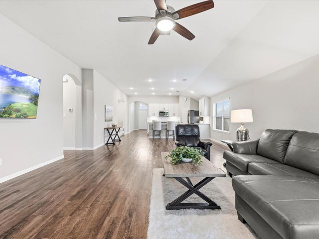 5414 Still Creek Ranch Drive, Richmond, TX 77469