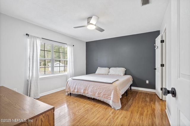 26 BULLRUSH Court, Middleburg, FL 32068