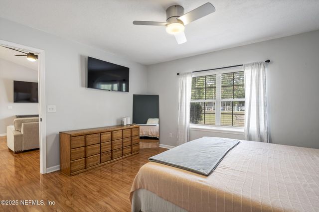 26 BULLRUSH Court, Middleburg, FL 32068