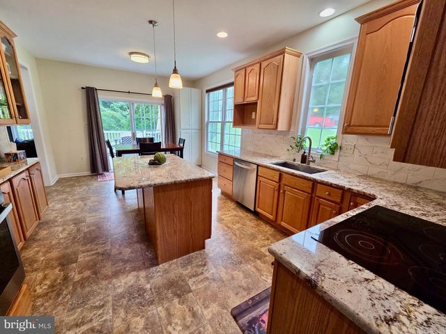 261 LENNI RD, Media, PA 19063
