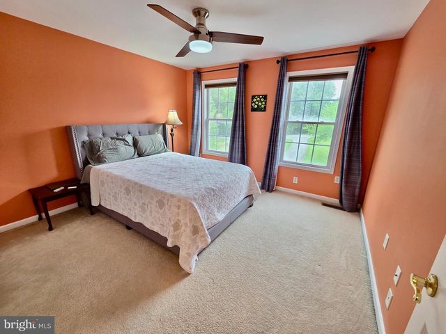 261 LENNI RD, Media, PA 19063