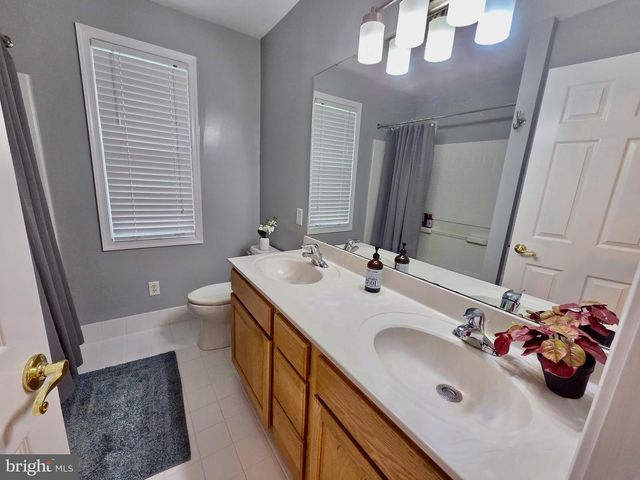 261 LENNI RD, Media, PA 19063