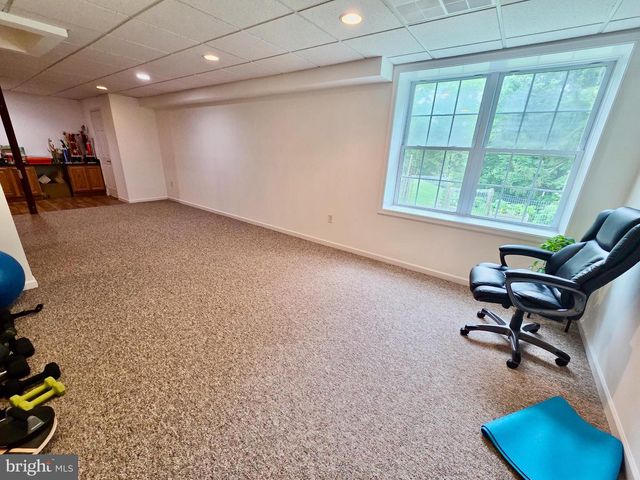 261 LENNI RD, Media, PA 19063
