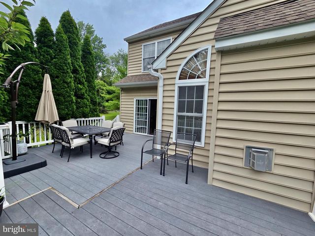 261 LENNI RD, Media, PA 19063