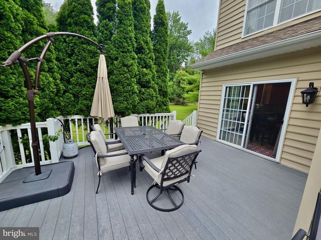 261 LENNI RD, Media, PA 19063