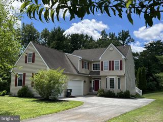 261 LENNI RD, Media, PA 19063