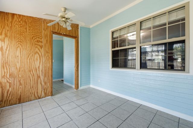 1353 Village Green Drive, Hixson, TN 37343