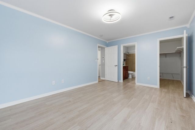 1353 Village Green Drive, Hixson, TN 37343
