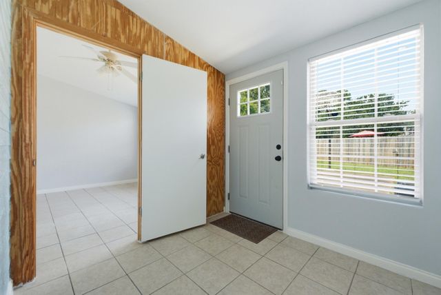 1353 Village Green Drive, Hixson, TN 37343