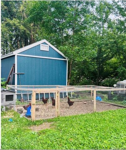 3187 2nd Street, Emmett Village, MI 48022