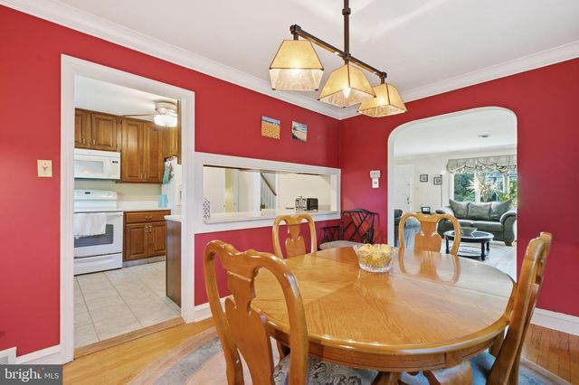 113 LOMBARDY DR, Wallingford, PA 19086