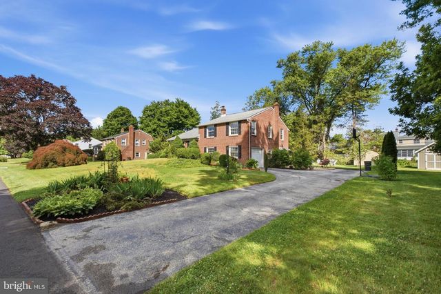 113 LOMBARDY DR, Wallingford, PA 19086