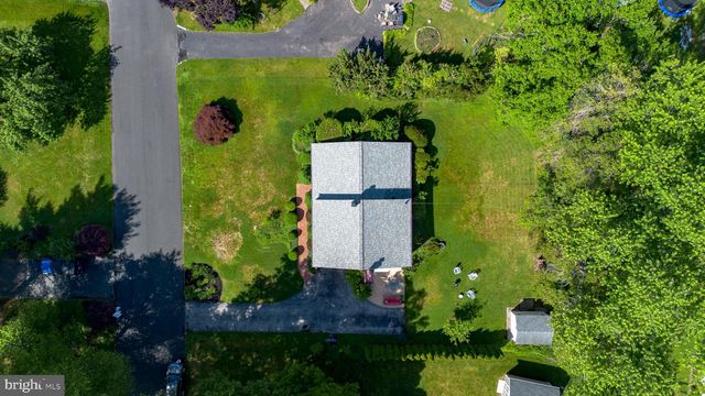 113 LOMBARDY DR, Wallingford, PA 19086