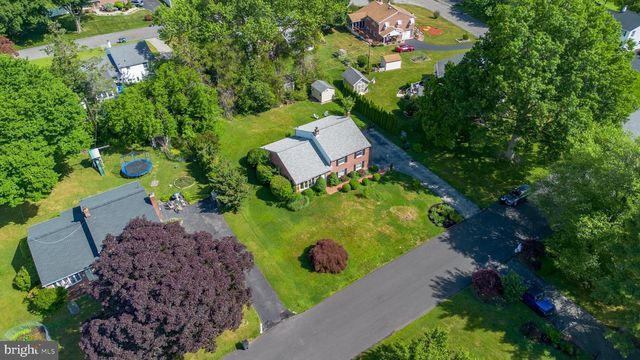 113 LOMBARDY DR, Wallingford, PA 19086