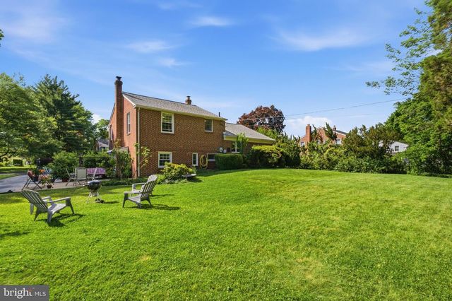 113 LOMBARDY DR, Wallingford, PA 19086