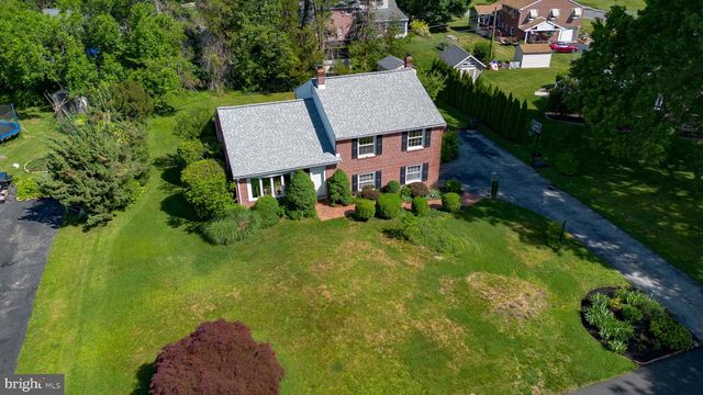 113 LOMBARDY DR, Wallingford, PA 19086