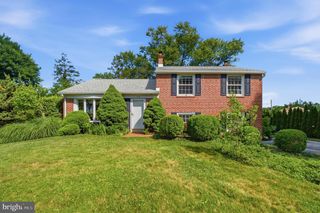 113 LOMBARDY DR, Wallingford, PA 19086