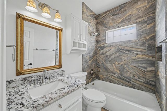 12961 Pelican Boulevard, Willis, TX 77318