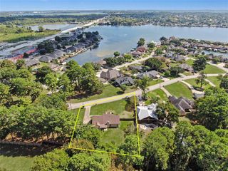 12961 Pelican Boulevard, Willis, TX 77318