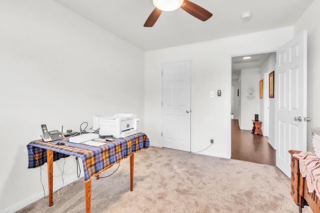 7825 Palmyra Dr, Fair Oaks, CA 95628