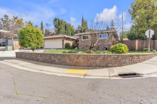 7825 Palmyra Dr, Fair Oaks, CA 95628