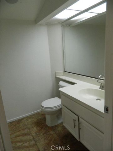 22420 Shore View Court, Wildomar, CA 92595