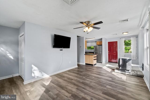 1924 NORWICH RD, Glen Burnie, MD 21061