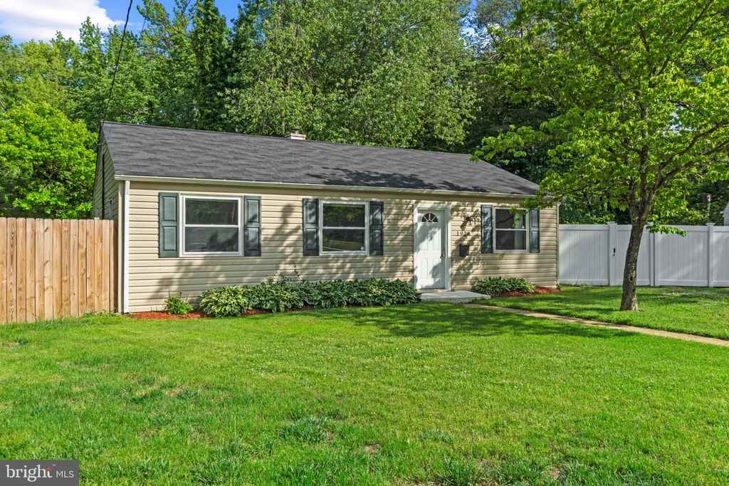 1924 NORWICH RD, Glen Burnie, MD 21061