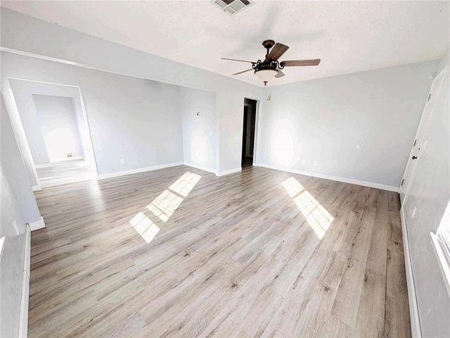 616 Lions Park Place, Midwest City, OK 73110