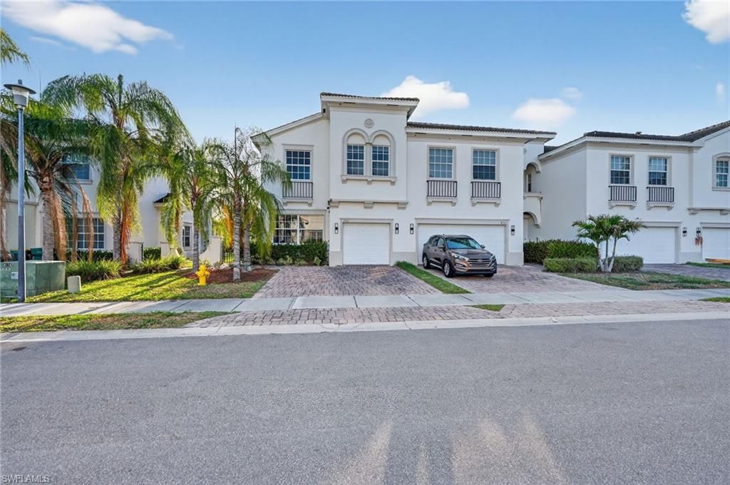 7005 Romana WAY 1701, NAPLES, FL 34119 — photo 4