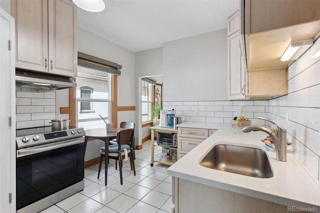 3380 W 29th Avenue, Denver, CO 80211