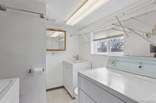 3380 W 29th Avenue, Denver, CO 80211