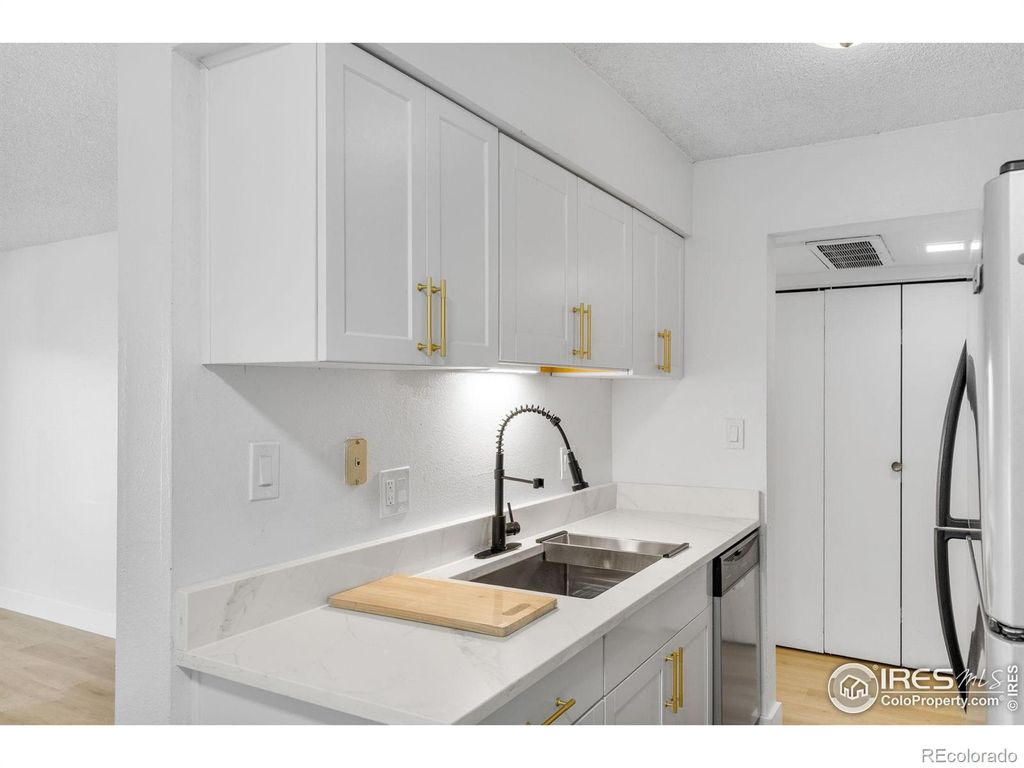 7755 E Quincy Avenue 303, Denver, CO 80237