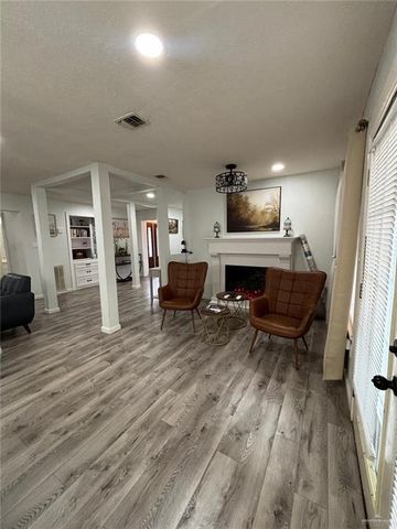 1205 Elm Street, Mission, TX 78572