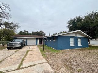 1205 Elm Street, Mission, TX 78572