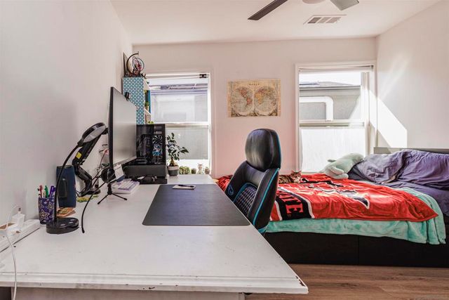 6266 68 Stewart St, San Diego, CA 92115