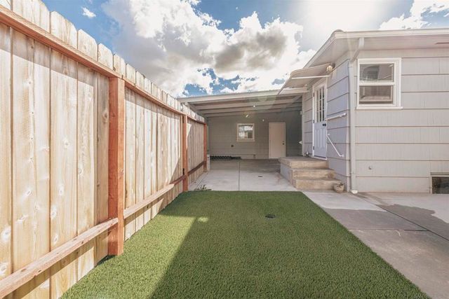 6266 68 Stewart St, San Diego, CA 92115