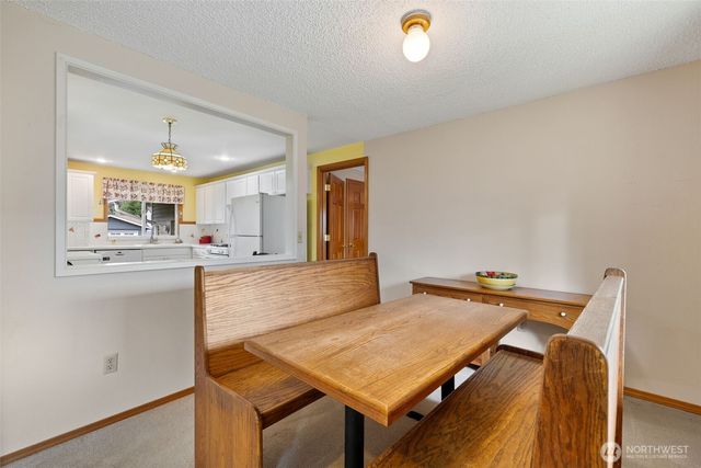 11626 111th Avenue NE, Kirkland, WA 98034