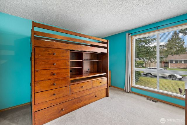 11626 111th Avenue NE, Kirkland, WA 98034