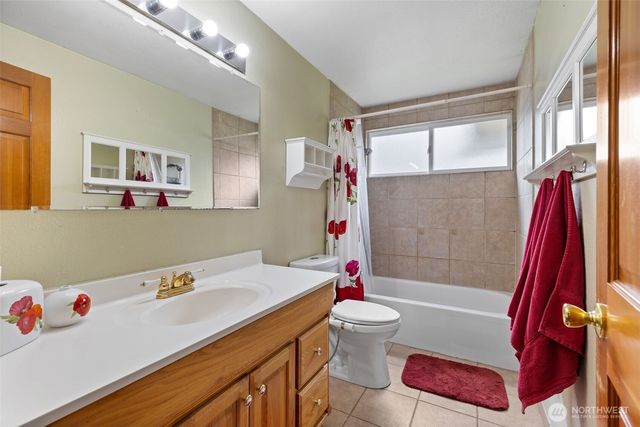 11626 111th Avenue NE, Kirkland, WA 98034