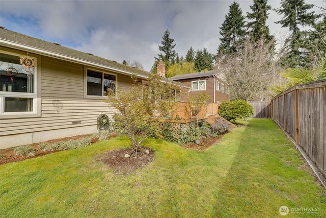 11626 111th Avenue NE, Kirkland, WA 98034