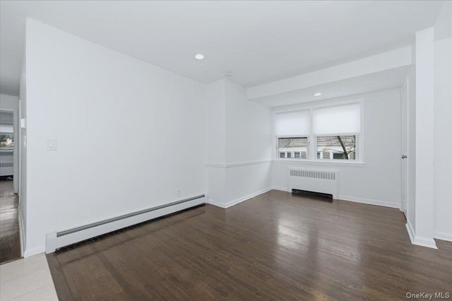 98 Nassau Road 2, Huntington, NY 11743