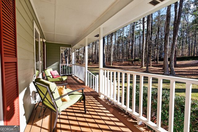 145 Adams Court, Fayetteville, GA 30214