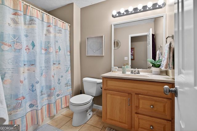 145 Adams Court, Fayetteville, GA 30214