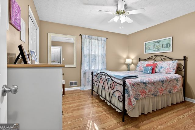 145 Adams Court, Fayetteville, GA 30214