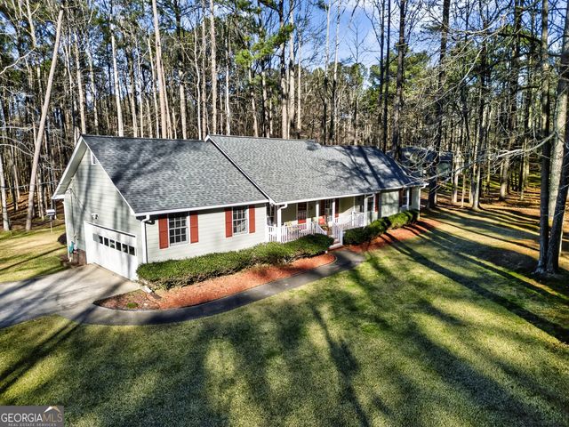 145 Adams Court, Fayetteville, GA 30214