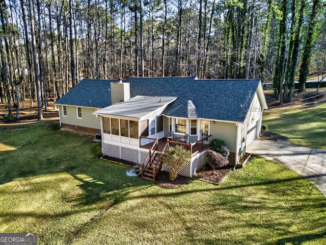 145 Adams Court, Fayetteville, GA 30214